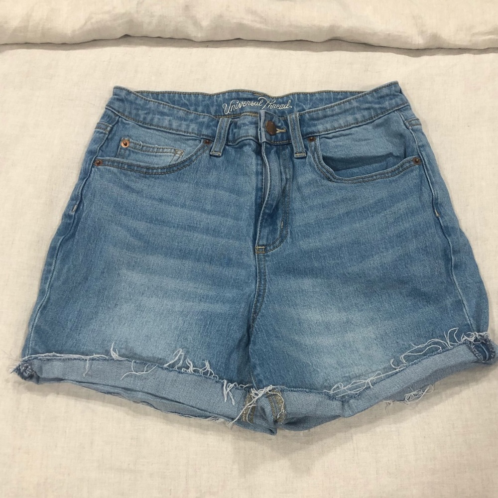 Universal Thread Jean Shorts